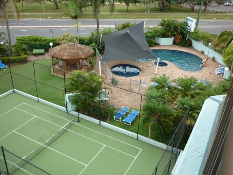 4A/114 Marine Parade, Southport QLD 4215