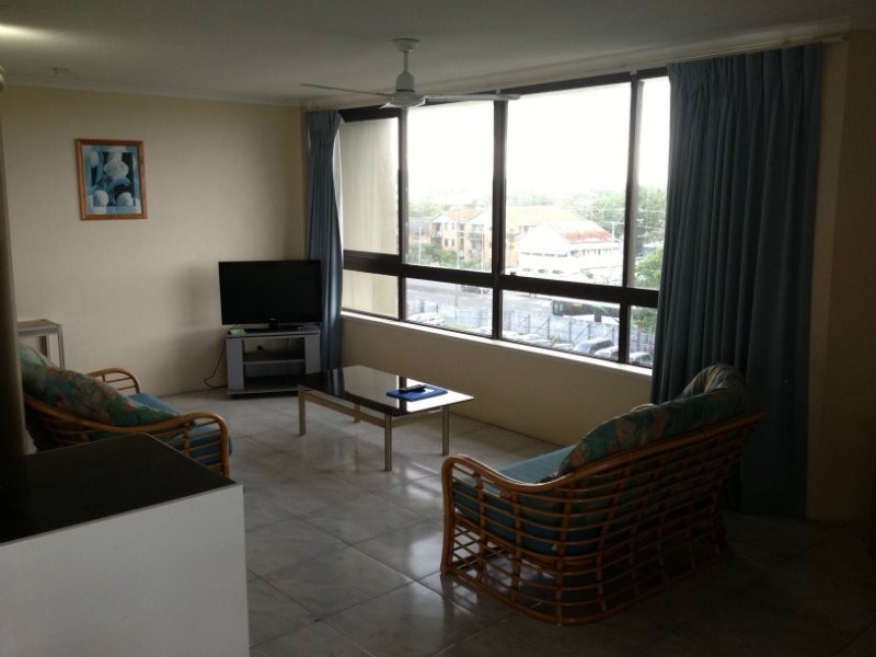 4A/114 Marine Parade, Southport QLD 4215