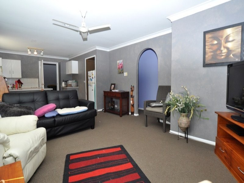 1/15 Coventry Court, Labrador QLD 4215