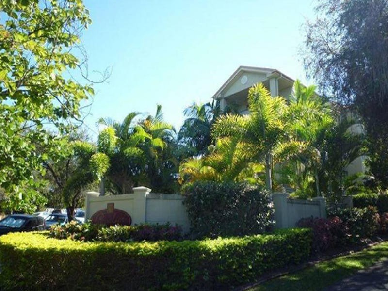 10/25 Chester Terrace, Southport QLD 4215