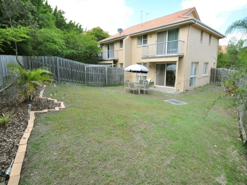 7/127 Greenacre Drive, Parkwood QLD 4214