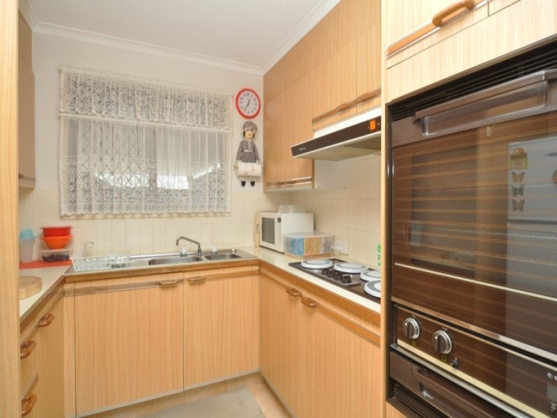 18/164 High Street, Southport QLD 4215