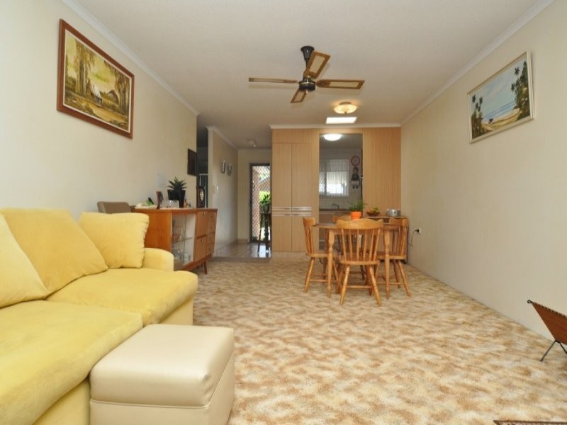 18/164 High Street, Southport QLD 4215