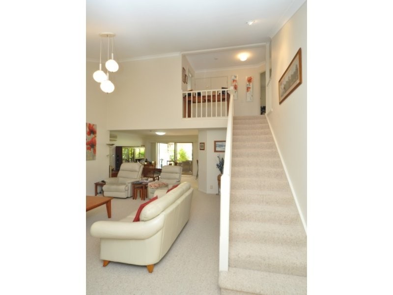 5/264 Oxley Drive, Coombabah QLD 4216