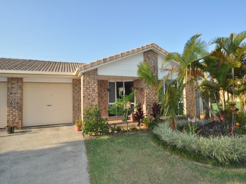 1/36 Kenny Drive, Labrador QLD 4215