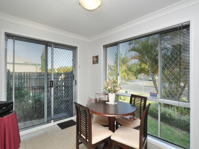 1/36 Kenny Drive, Labrador QLD 4215