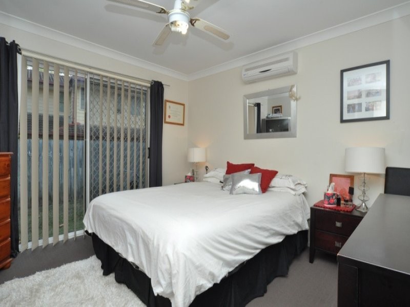 2/12 Calvary Court, Labrador QLD 4215