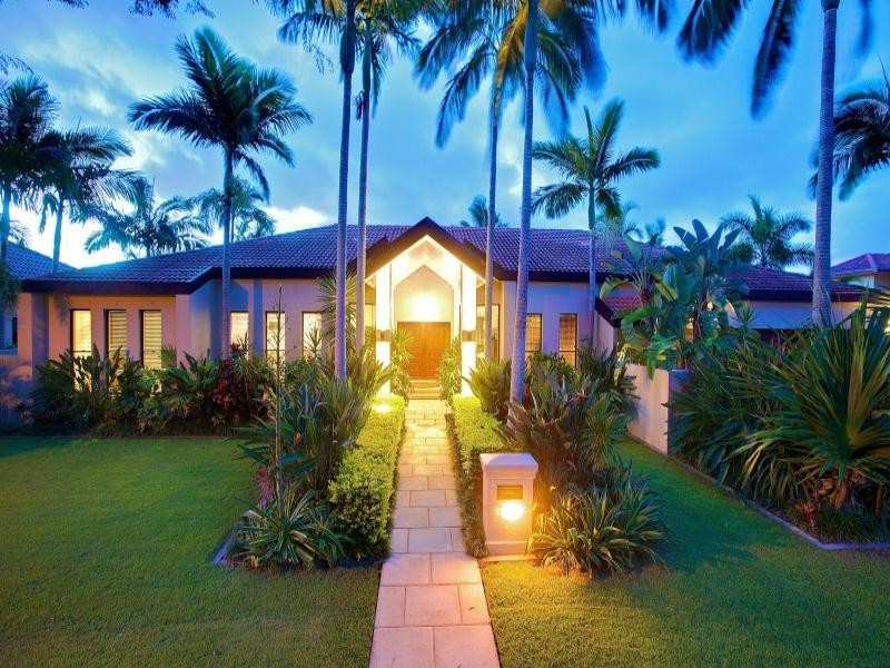 1033 Rosebank Way, Hope Island QLD 4212