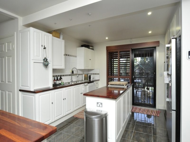 116 Wilson Street, Labrador QLD 4215