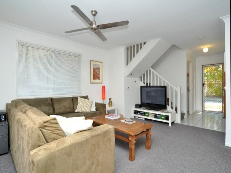 23/20 Huth Street, Labrador QLD 4215