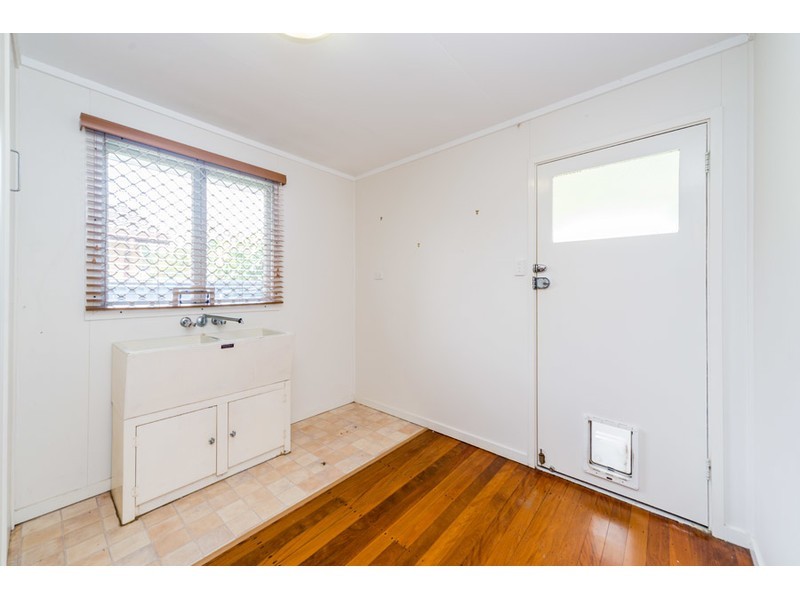 26 Reynolds Avenue, Labrador QLD 4215