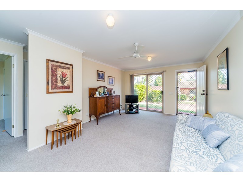 42/51 Olsen Avenue, Labrador QLD 4215