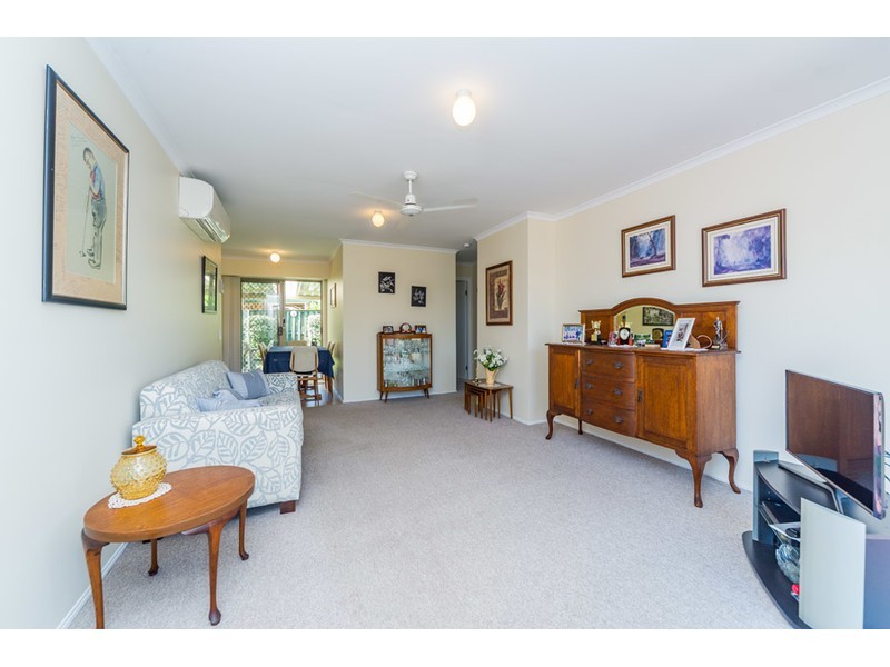 42/51 Olsen Avenue, Labrador QLD 4215