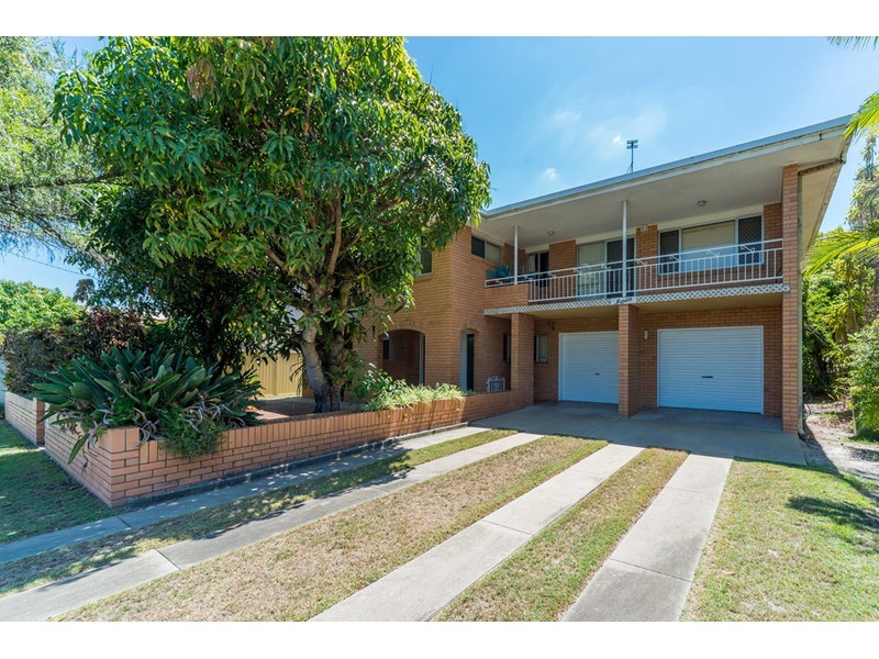 8 Bath Street, Labrador QLD 4215