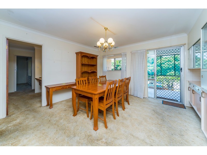 8 Bath Street, Labrador QLD 4215