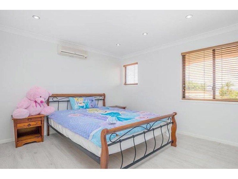 19 Tranquility Circuit, Helensvale QLD 4212