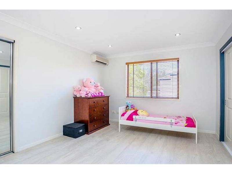 19 Tranquility Circuit, Helensvale QLD 4212