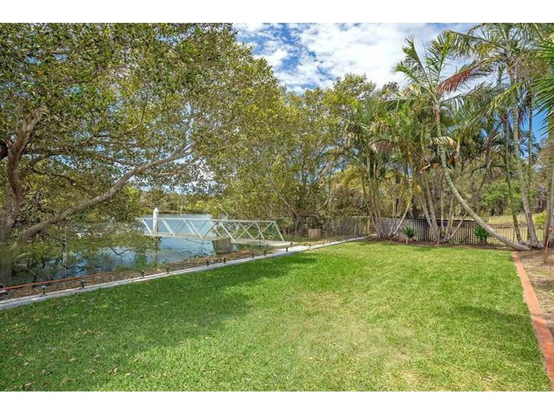 19 Tranquility Circuit, Helensvale QLD 4212