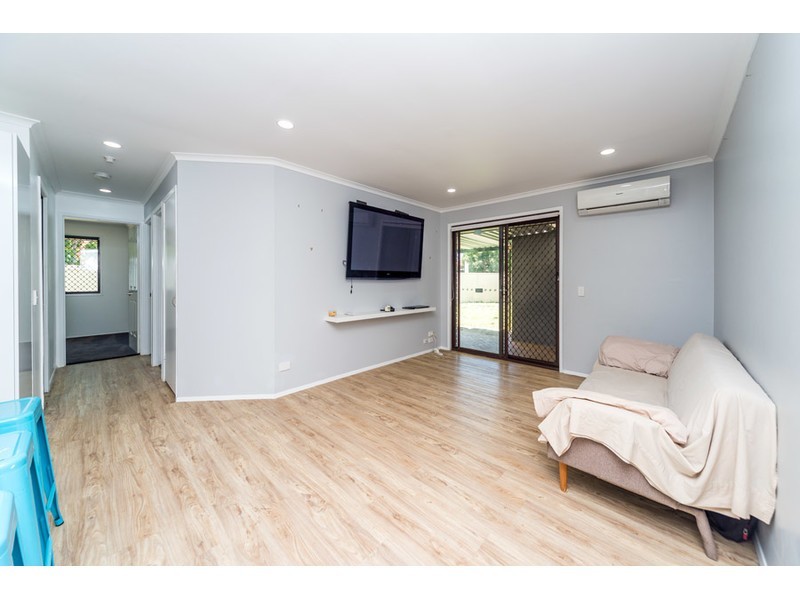 2/9 Elm Court, Labrador QLD 4215