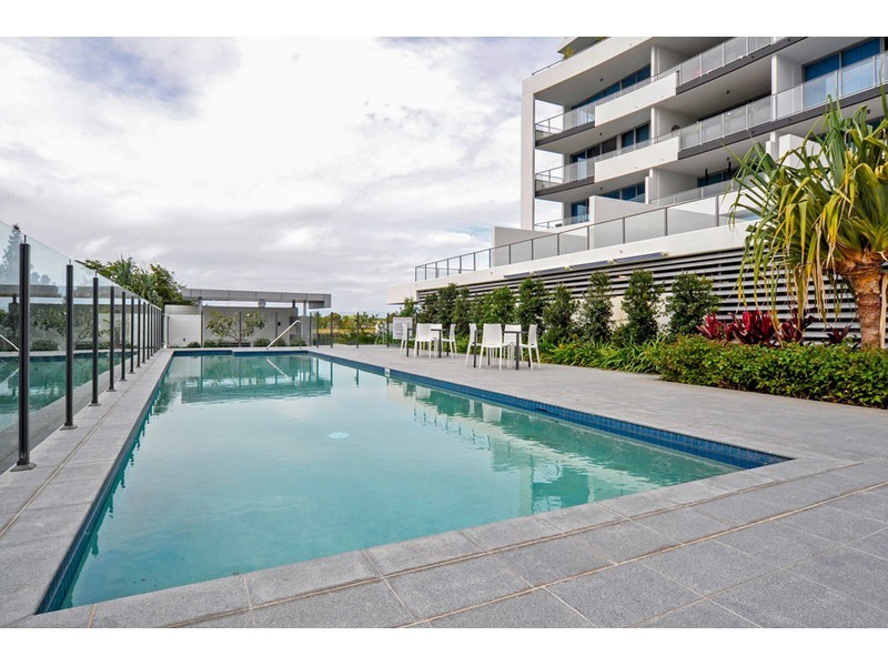 511/2 East Quay Boulevard, Biggera Waters QLD 4216