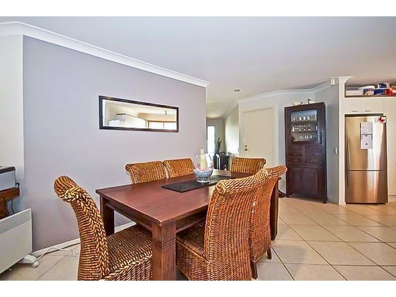 4 Harrow Place, Arundel QLD 4214