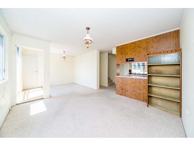7/294 Marine Parade, Labrador QLD 4215