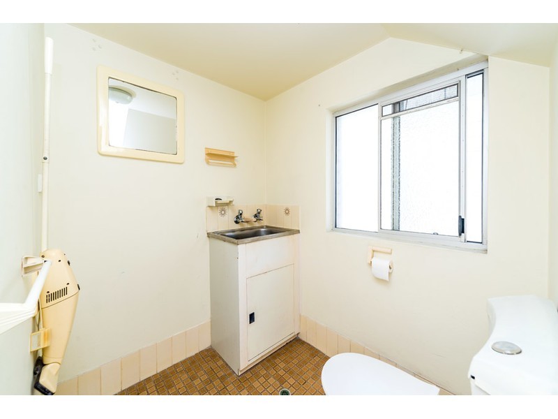 7/294 Marine Parade, Labrador QLD 4215