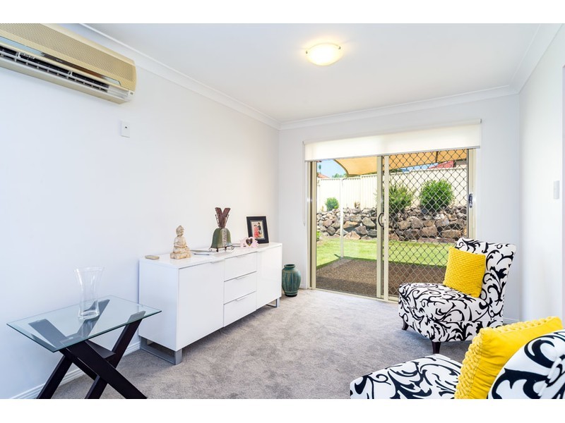 21 Tanzen Drive, Arundel QLD 4214