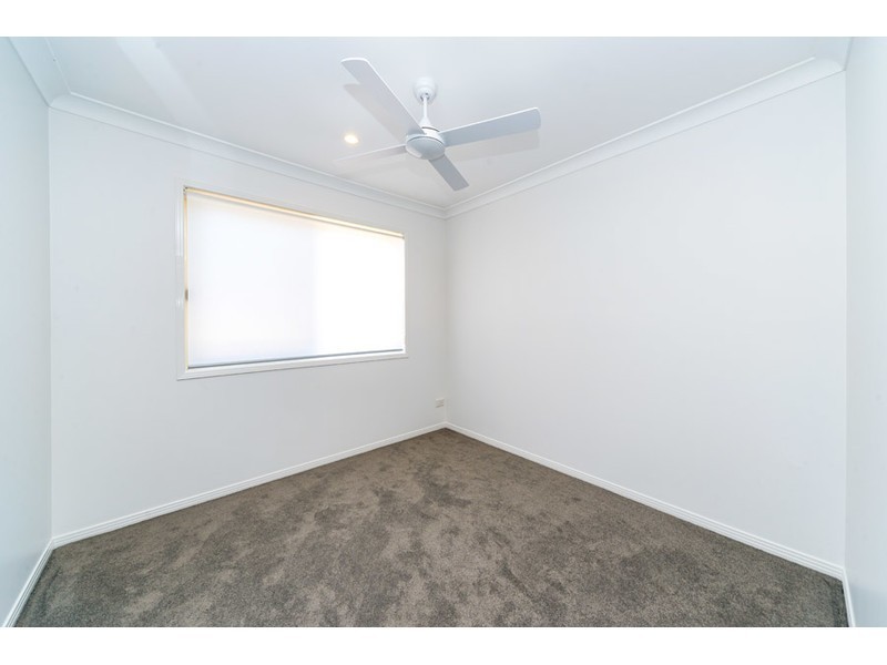 21 Tanzen Drive, Arundel QLD 4214