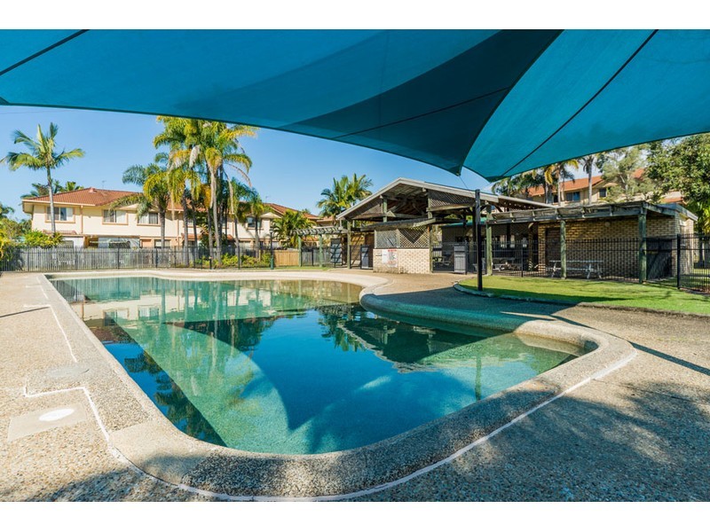 175/31 Usher Avenue, Labrador QLD 4215