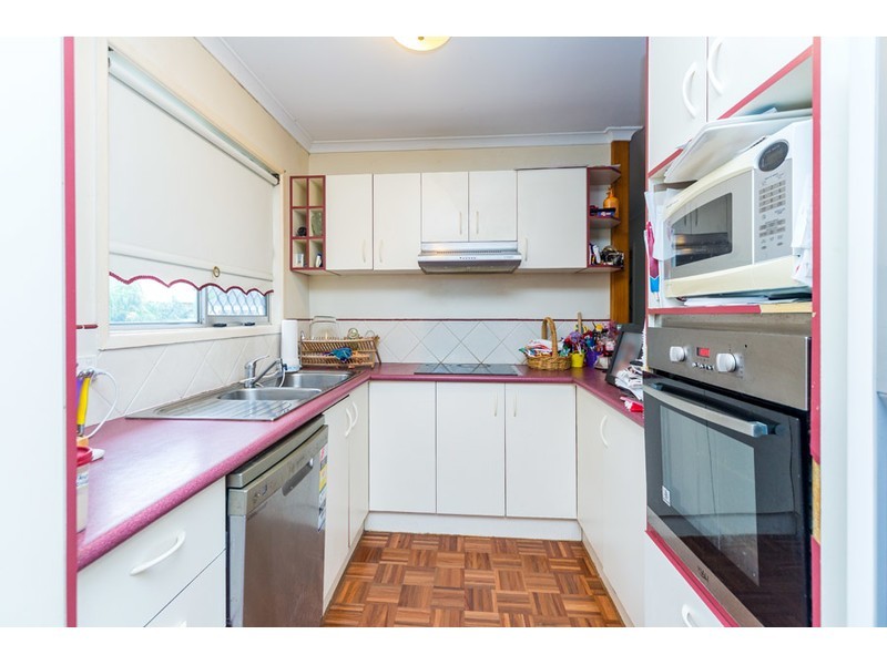 7 Palmer Drive, Labrador QLD 4215