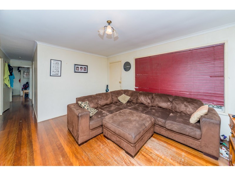 7 Palmer Drive, Labrador QLD 4215