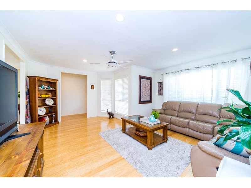 13 Driftwood Place, Parkwood QLD 4214