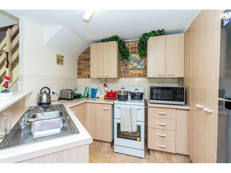 34/71 Olsen Avenue, Labrador QLD 4215