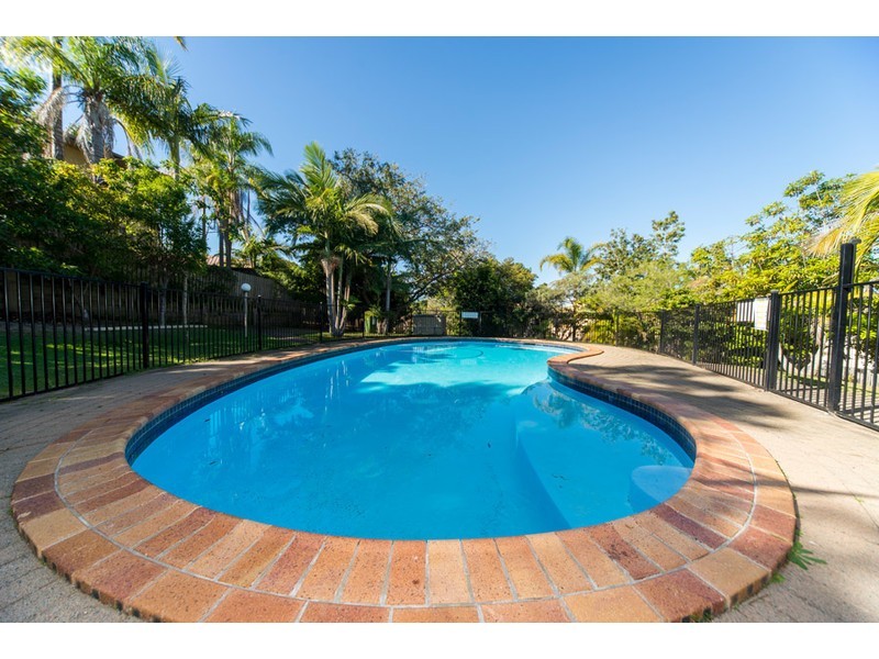 34/71 Olsen Avenue, Labrador QLD 4215