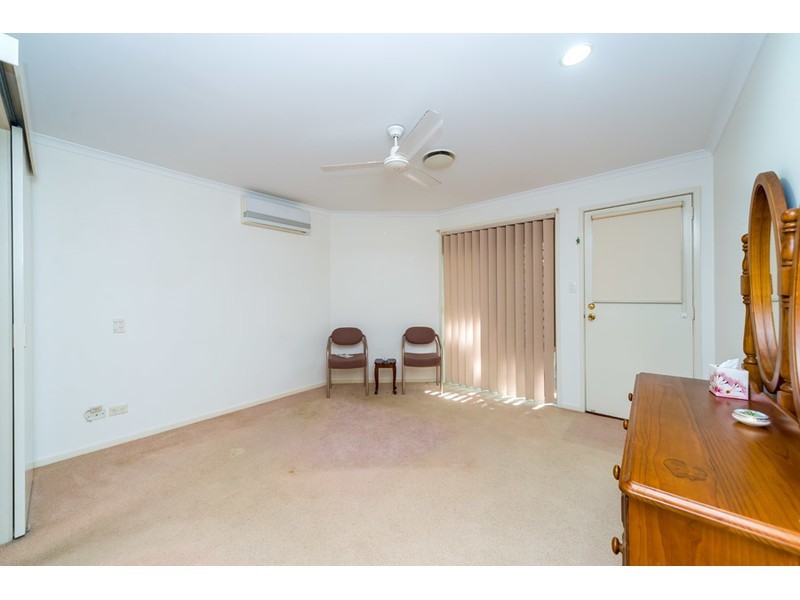 30 Walter Street, Labrador QLD 4215