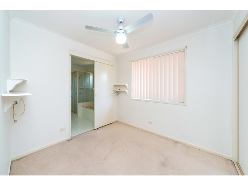 30 Walter Street, Labrador QLD 4215
