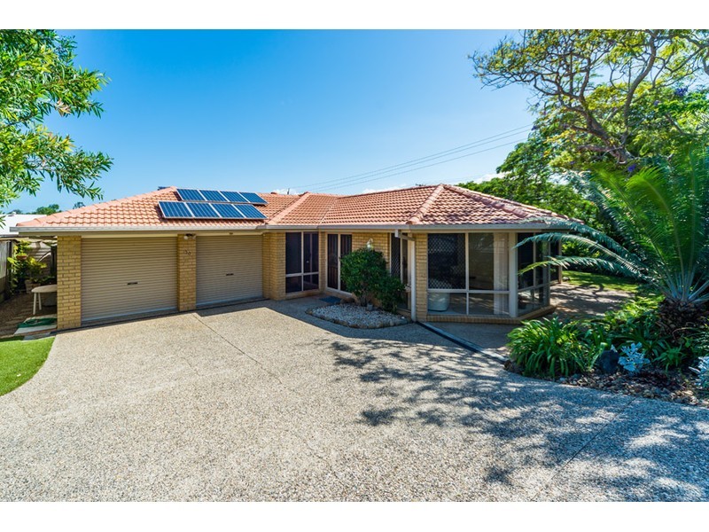 30 Walter Street, Labrador QLD 4215