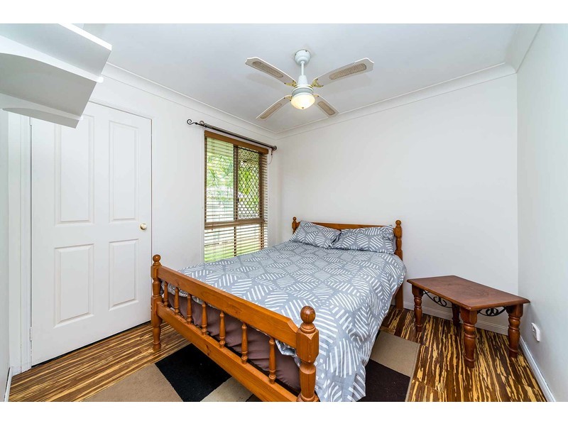 5 Bunker Court, Arundel QLD 4214