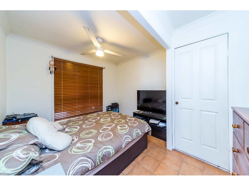 5 Bunker Court, Arundel QLD 4214