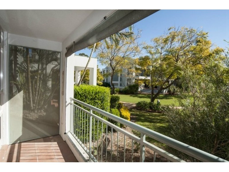 20/76-80 Chichester Drive, Arundel QLD 4214