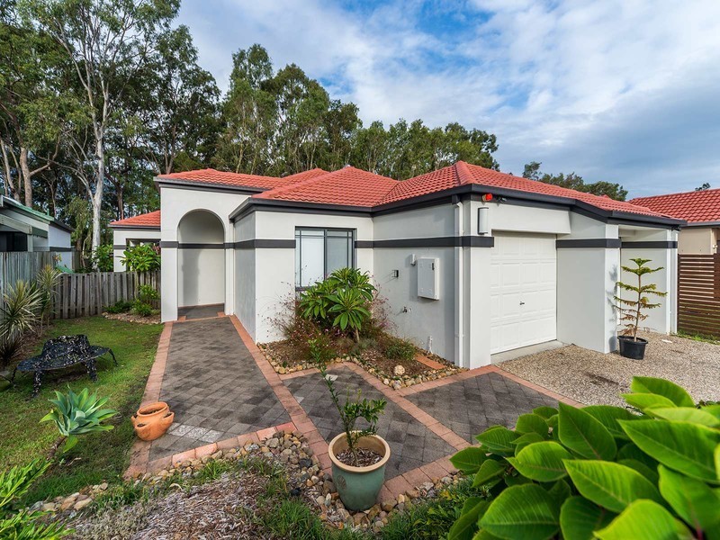 24 Zac Avenue, Coombabah QLD 4216
