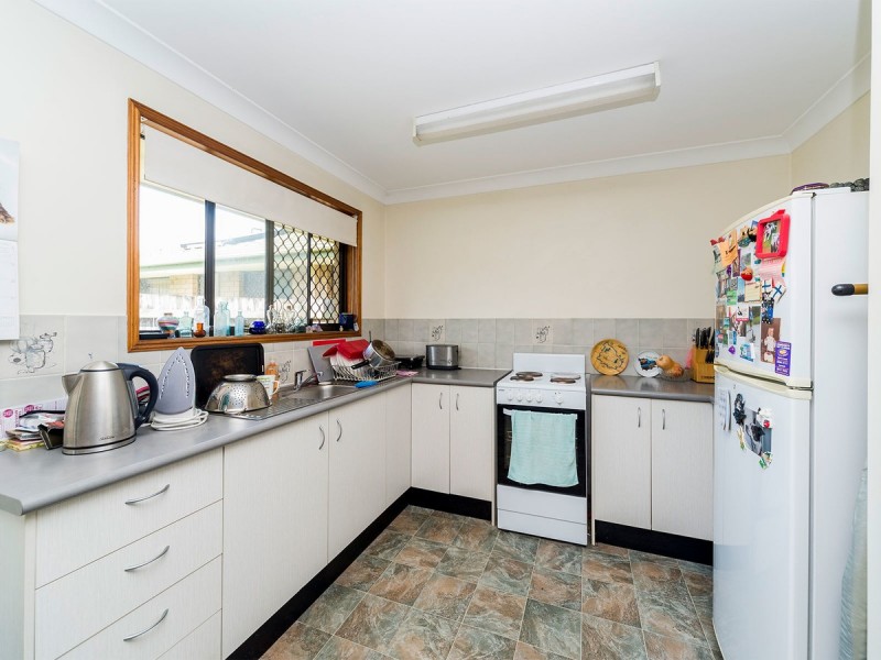 1/9 Burwood Court, Labrador QLD 4215