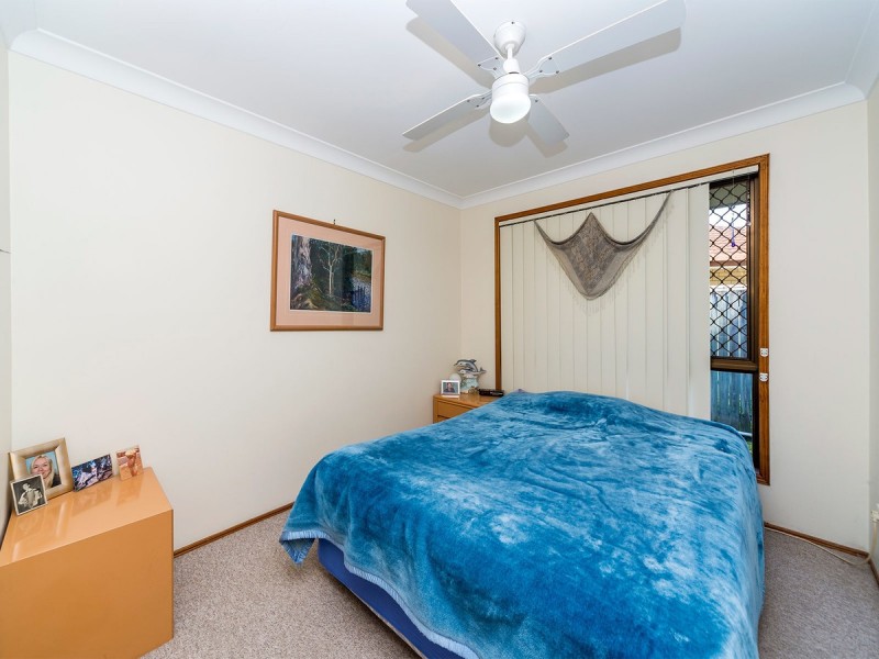 1/9 Burwood Court, Labrador QLD 4215
