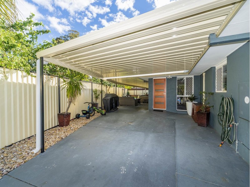 1/7 Hentdale Court, Labrador QLD 4215