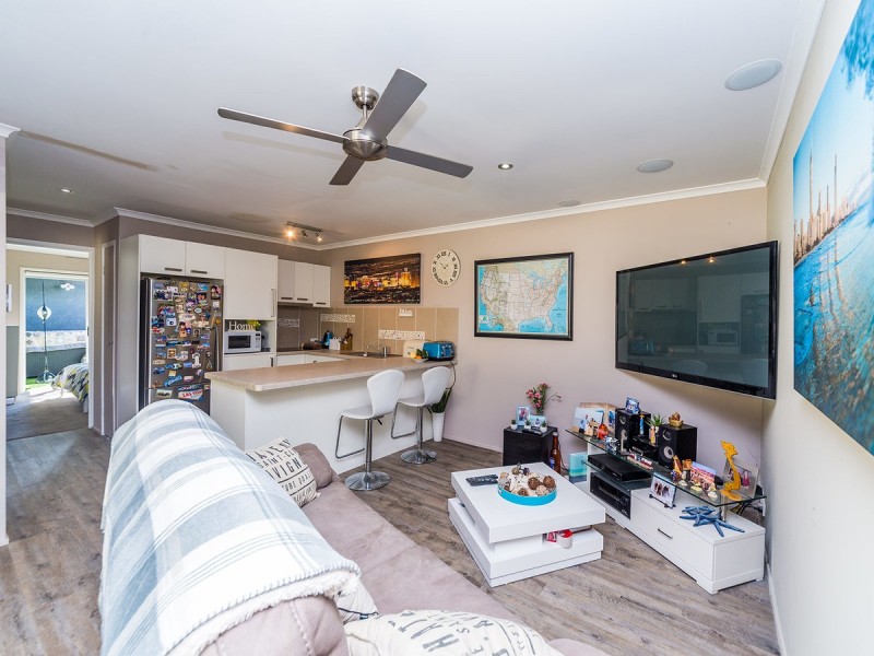 1/7 Hentdale Court, Labrador QLD 4215