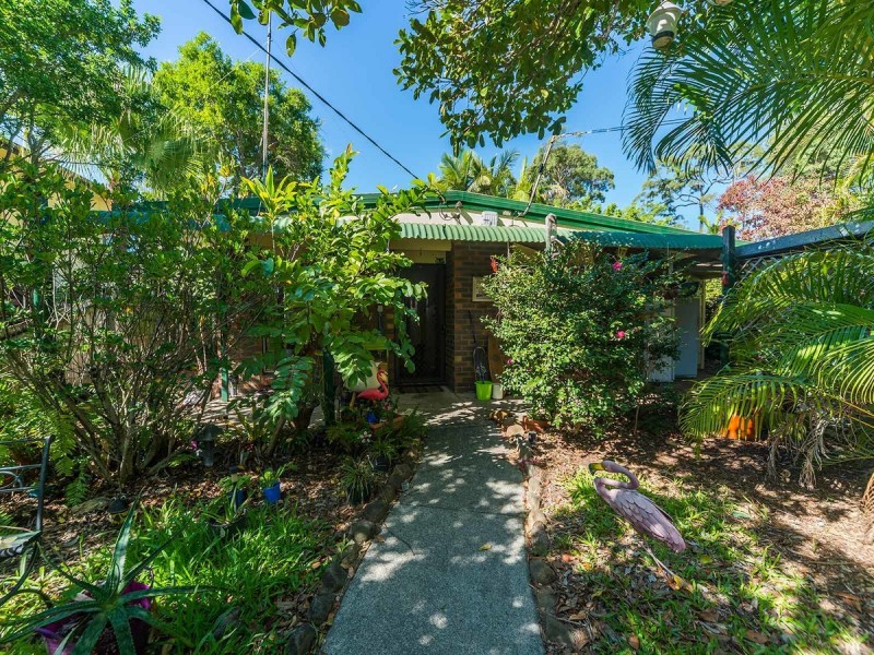 11 Serene Court, Arundel QLD 4214