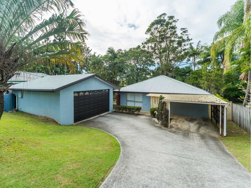 9 Cran Street, Ashmore QLD 4214