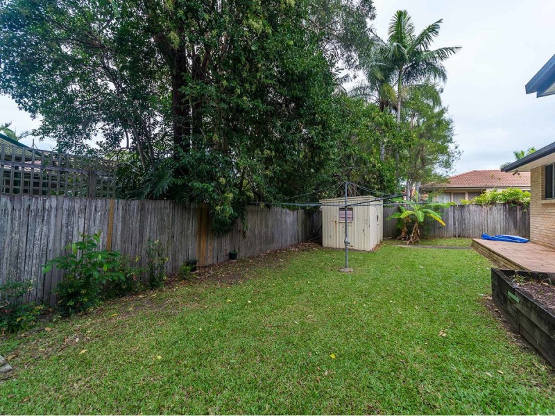 9 Cran Street, Ashmore QLD 4214