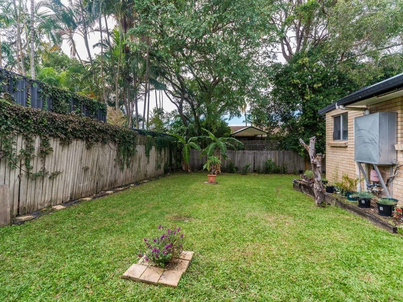9 Cran Street, Ashmore QLD 4214